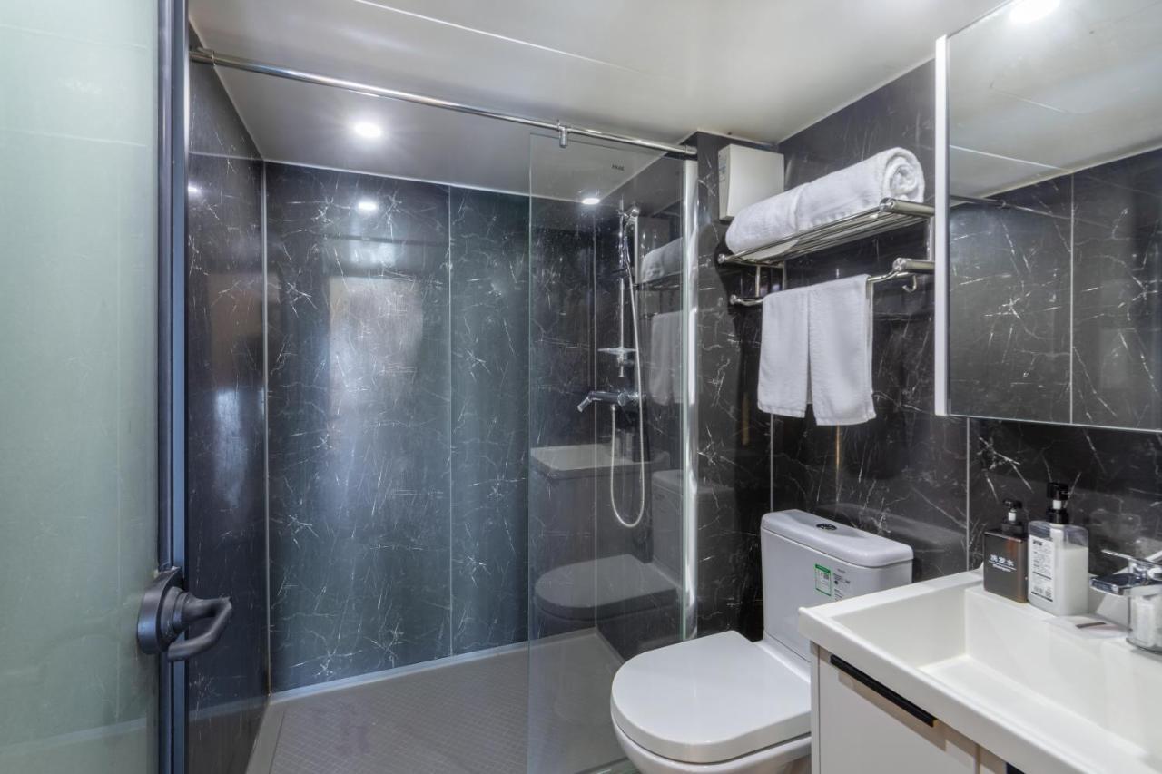 Xinghe Times Apartment - Shenzhen North Railway Station Екстериор снимка